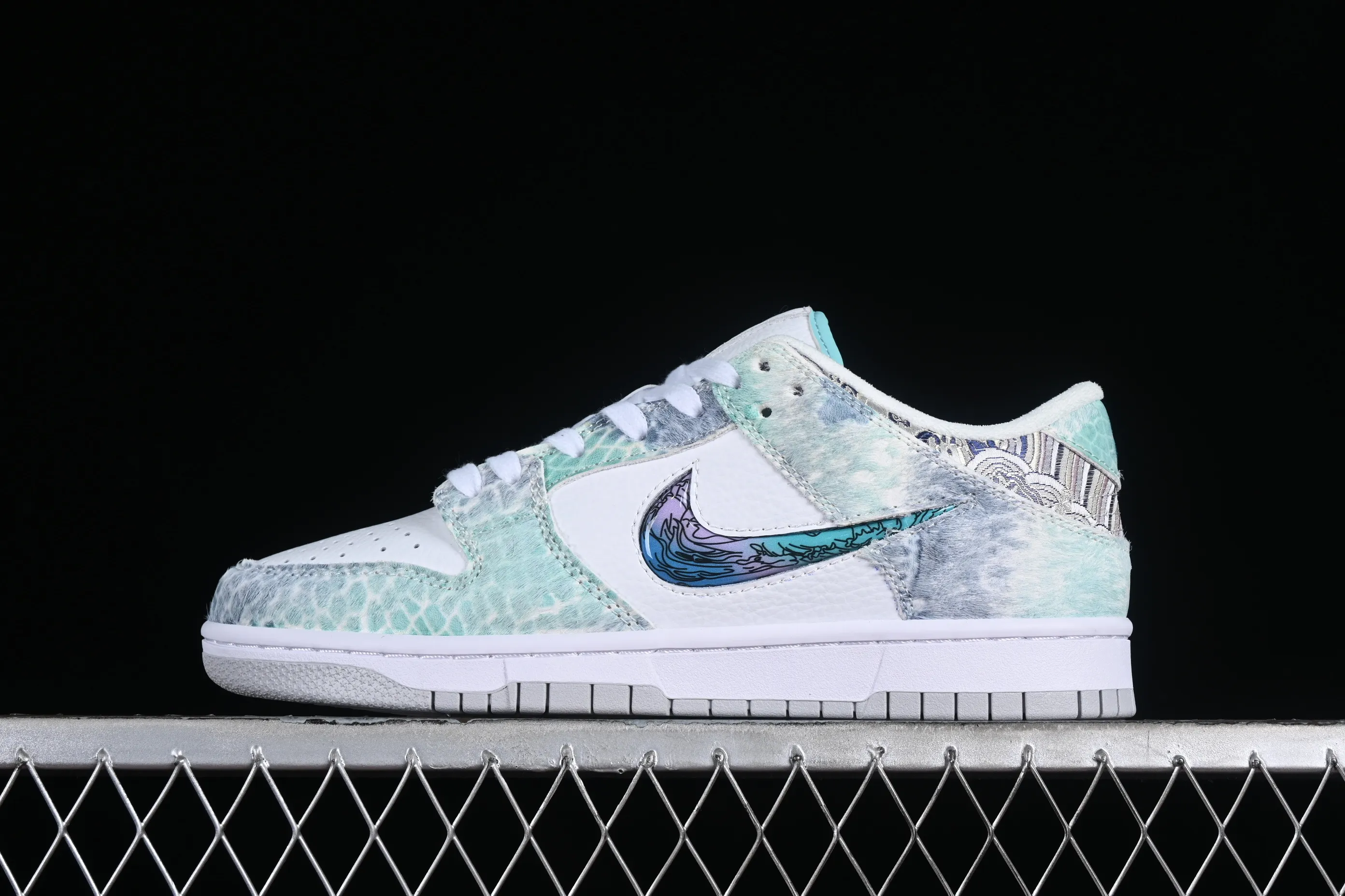 All categories Nk SB Dunk series Nk SB Dunk Low low-top sneakers F version Nk Dunk Low CNY Year of the Dragon Limited New Chinese style customization Steam Puppet-Third Prince Ao Bing SB low-top casual sneakers DV0831-101
